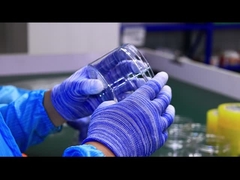 fabbrica di barattoli di plastica